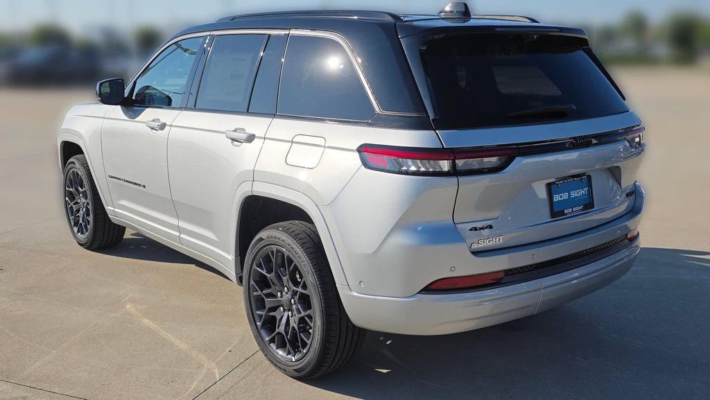 New 2026 Jeep Grand Cherokee Summit w/ Obsidian Package AWD/4WD video 3