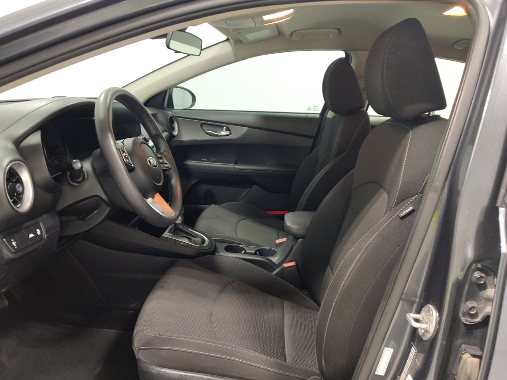 Used 2020 Kia Forte LXS image 17