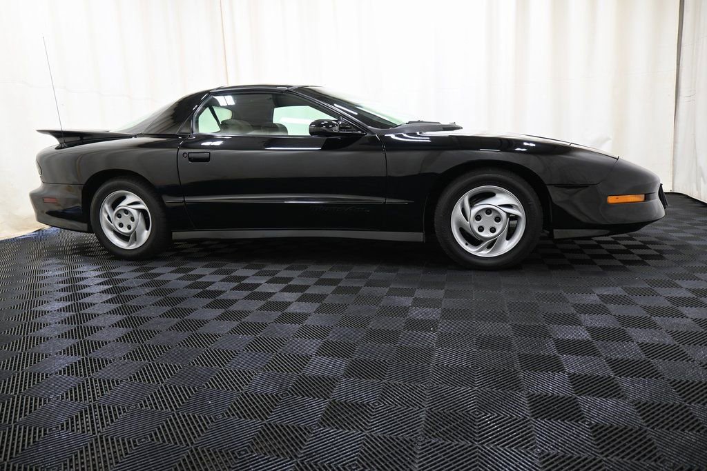 Used 1994 Pontiac Firebird Trans Am image 9