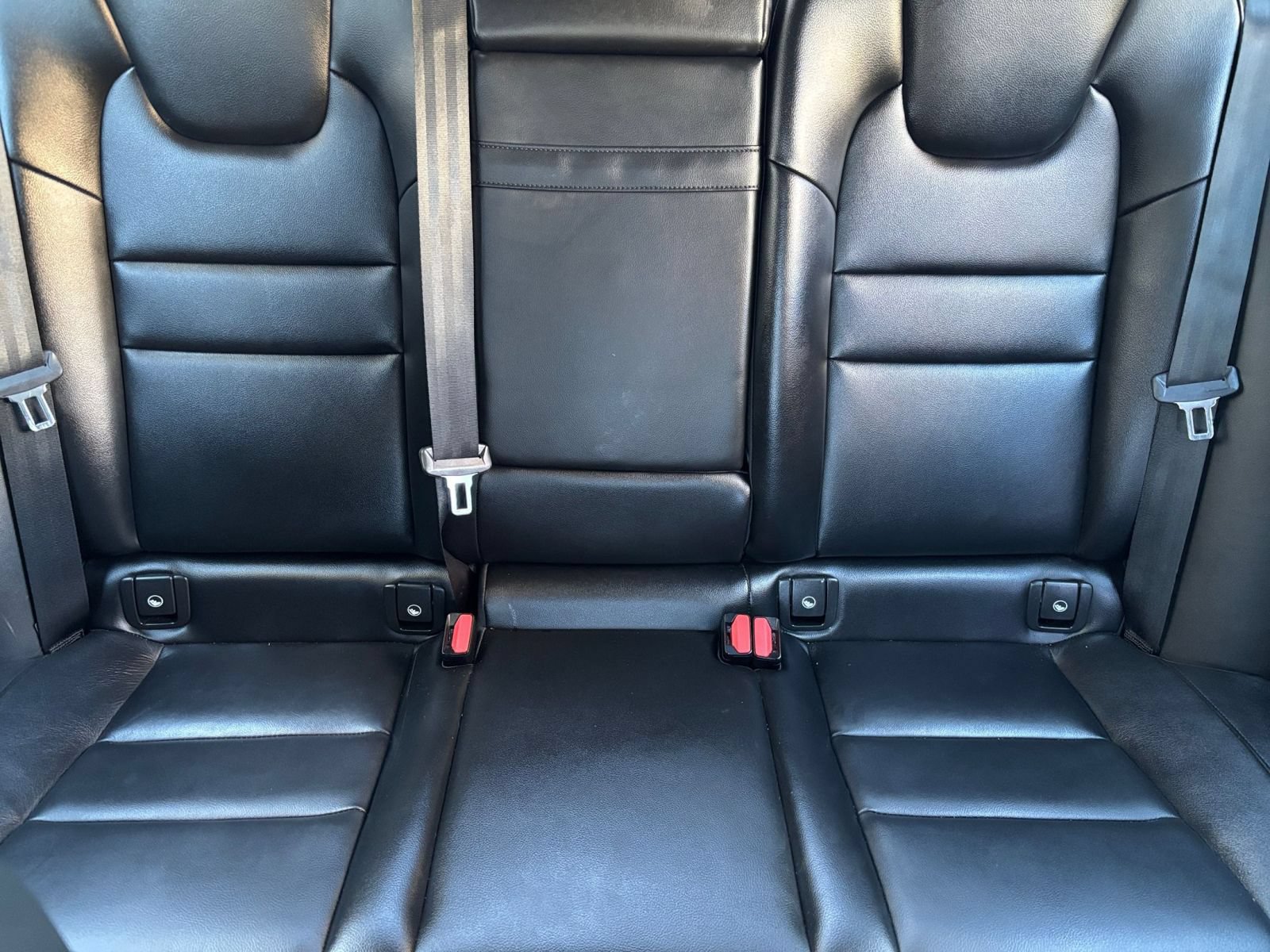 Used 2024 Volvo S60 B5 Core FWD image 38