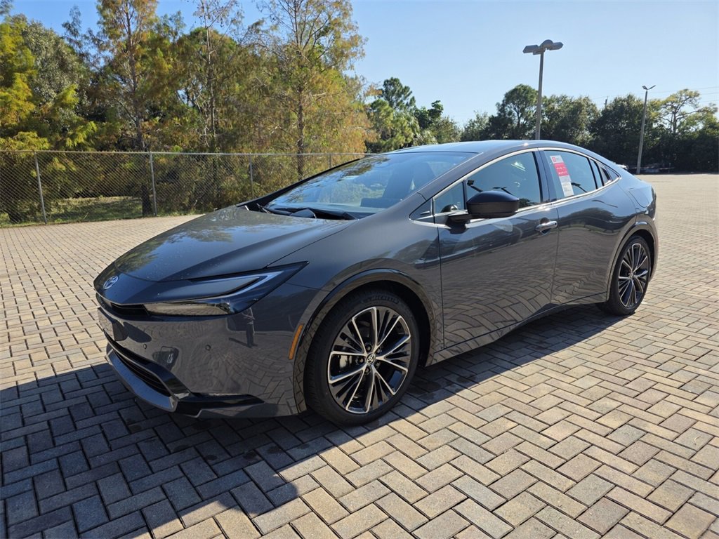 New 2026 Toyota Prius XLE image 3