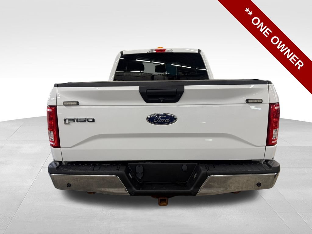Used 2017 Ford F150 XLT w/ Trailer Tow Package AWD/4WD image 4