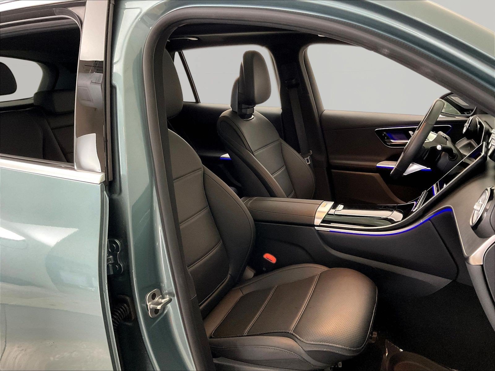 Certified 2026 Mercedes-Benz GLC 300 4MATIC image 29