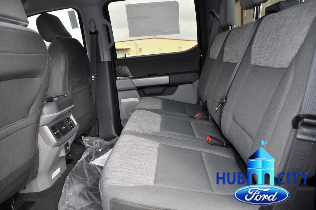 New 2026 Ford F250 XLT w/ XLT Premium Package image 11