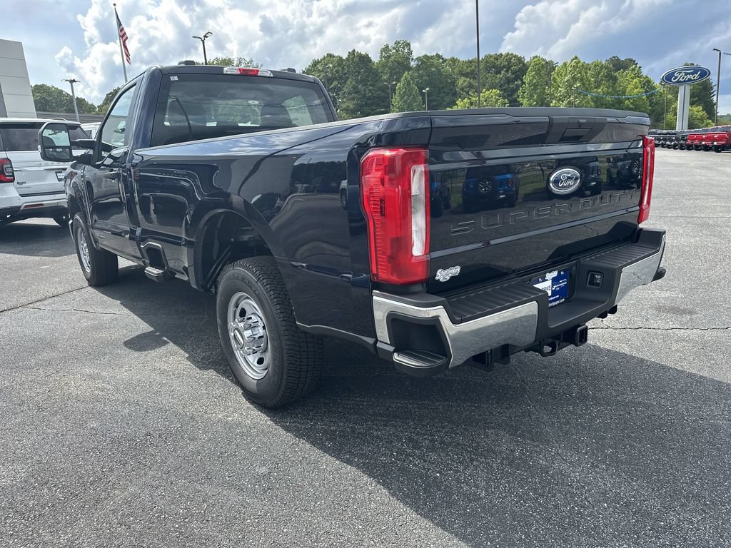 New 2025 Ford F350 XL w/ XL Driver Assist Package RWD image 7