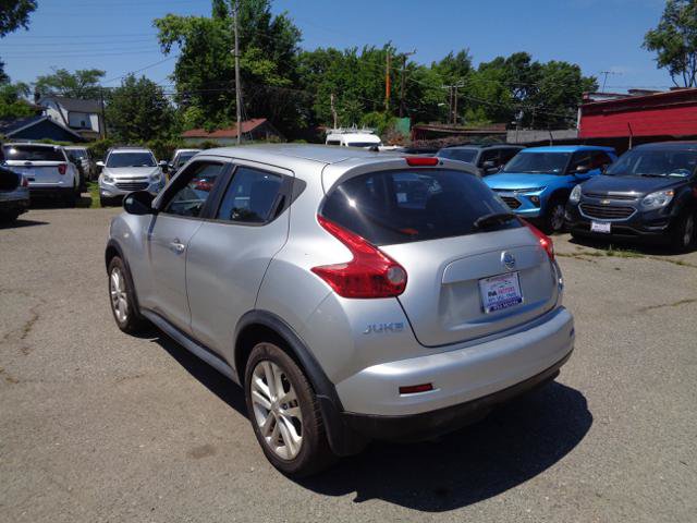 Used 2014 Nissan Juke S AWD/4WD image 6