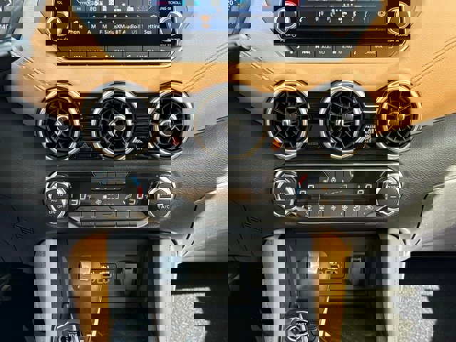 New 2025 Nissan Sentra SV w/ SV Premium Package image 25