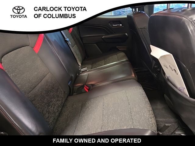 Used 2024 Chevrolet Colorado Z71 w/ Z71 Convenience Package 2 image 16