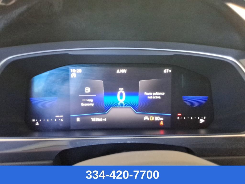 Certified 2022 Volkswagen Tiguan SE image 10