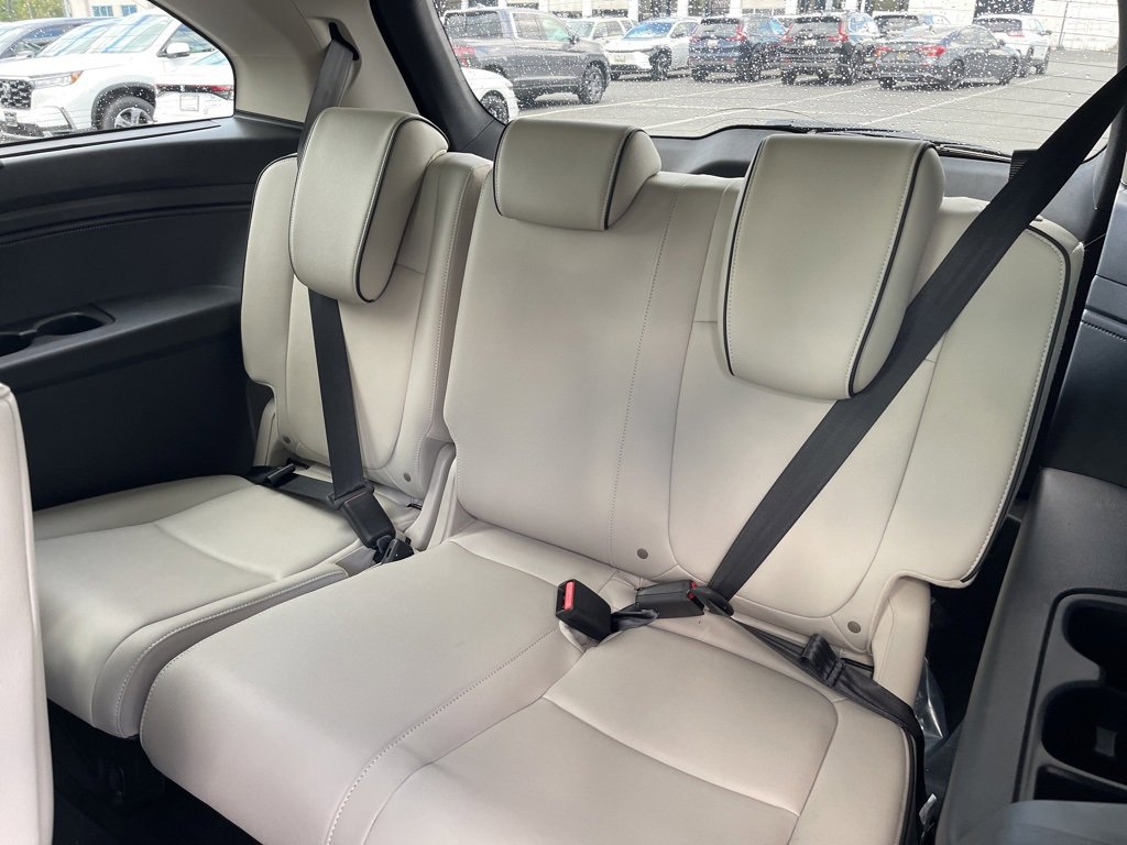 New 2026 Honda Odyssey Touring image 19