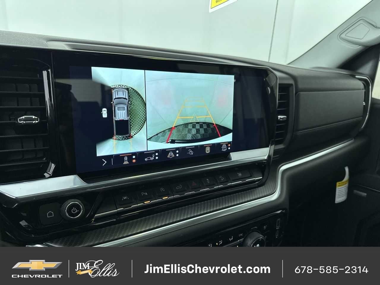 New 2025 Chevrolet Silverado 1500 LTZ AWD/4WD image 30