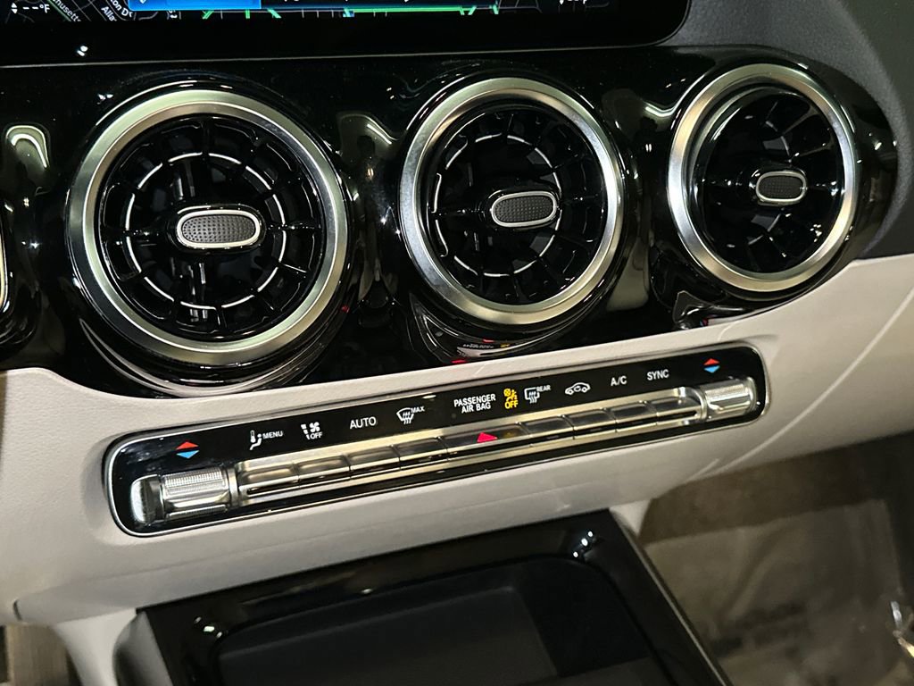 Used 2023 Mercedes-Benz GLA 250 GLA 250 image 29