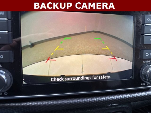 Used 2020 Nissan Kicks SV image 2