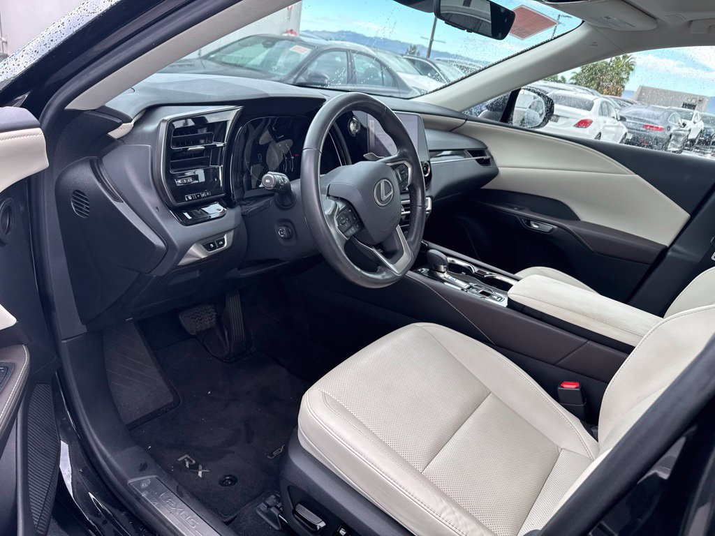 Used 2024 Lexus RX 350 FWD w/ Technology Package image 10