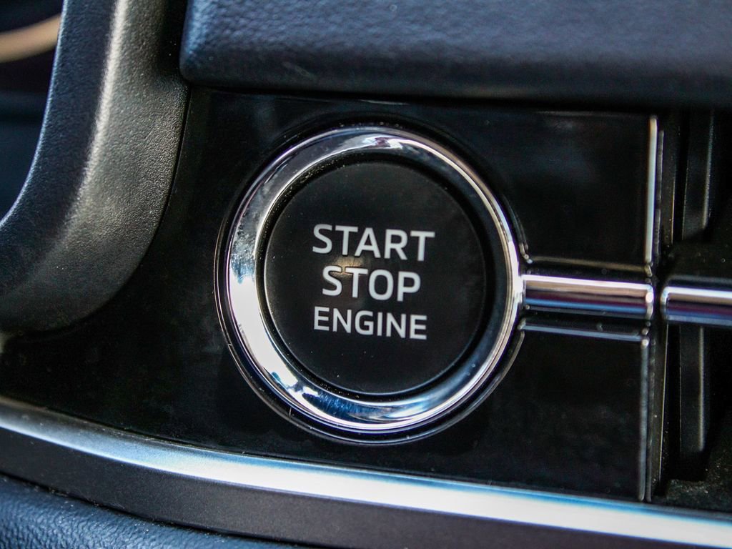 Used 2024 Mitsubishi Outlander SE image 30