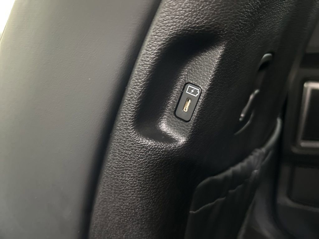 New 2025 Kia Telluride S image 24