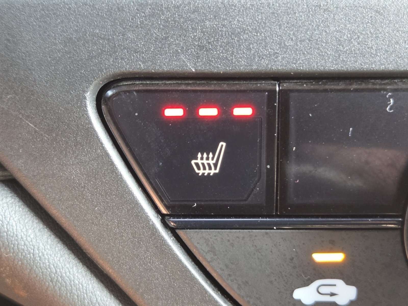 Certified 2024 Honda Accord EX image 6