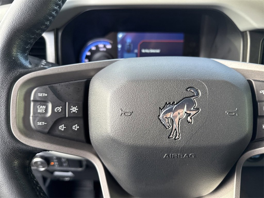 Used 2021 Ford Bronco Badlands image 26