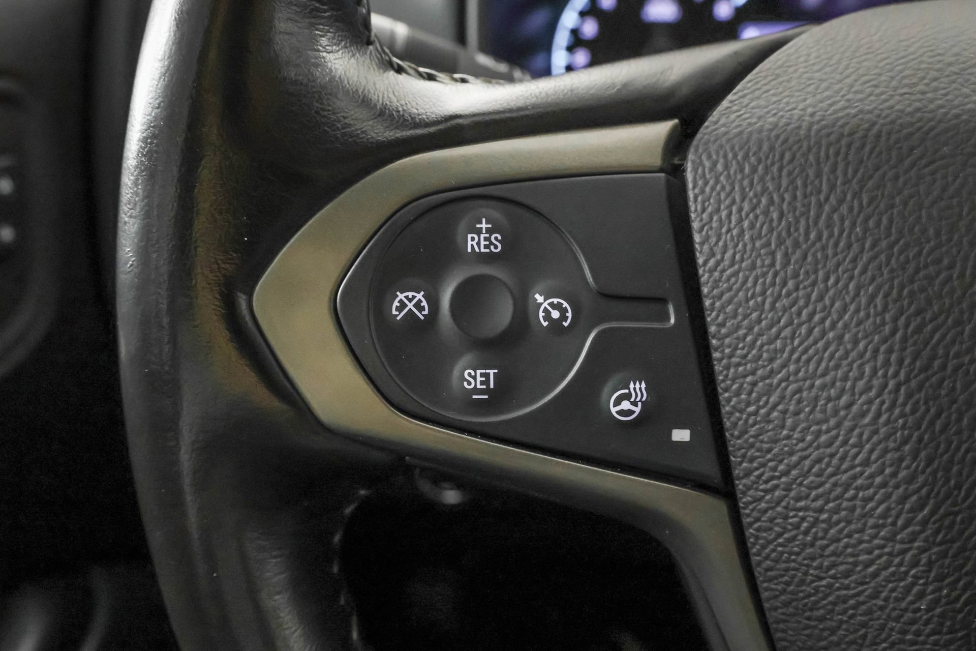 Used 2019 Chevrolet Colorado Z71 w/ Z71 Midnight Edition AWD/4WD image 28