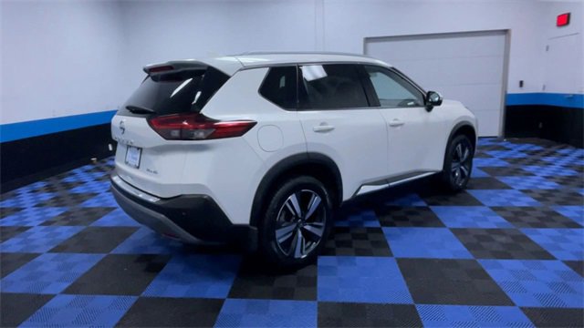 Used 2021 Nissan Rogue SL w/ Premium Package image 8