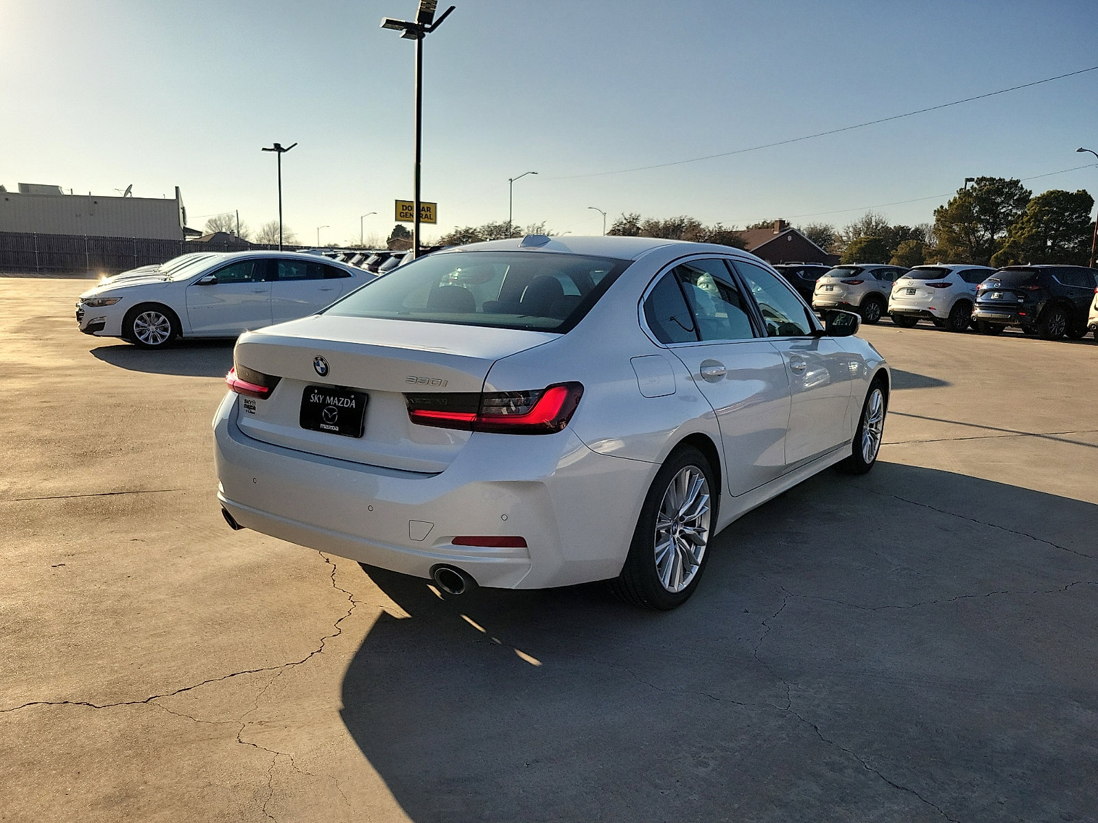 Used 2024 BMW 330i Sedan image 7