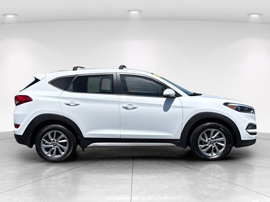 Used 2018 Hyundai Tucson SEL Plus FWD image 3