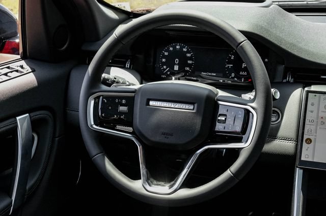 New 2026 Land Rover Discovery Sport Landmark AWD/4WD image 23