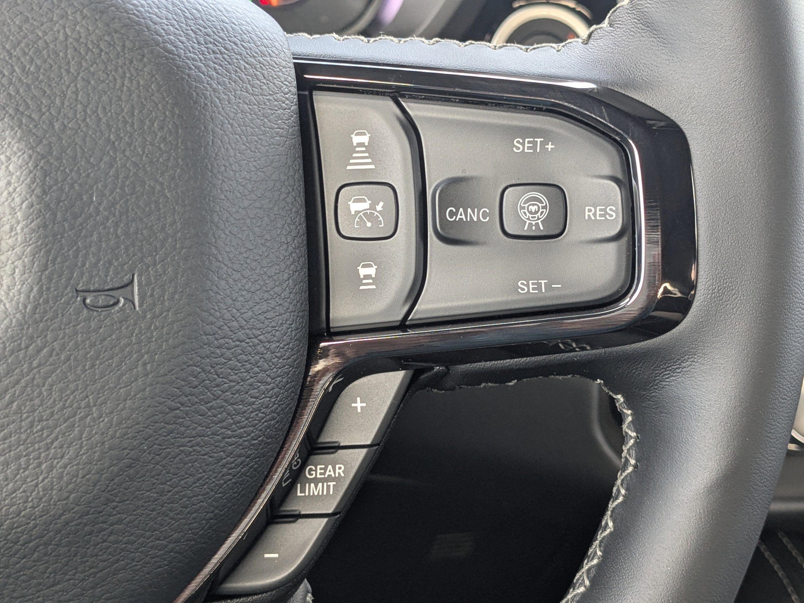 New 2026 RAM 1500 Limited AWD/4WD image 26