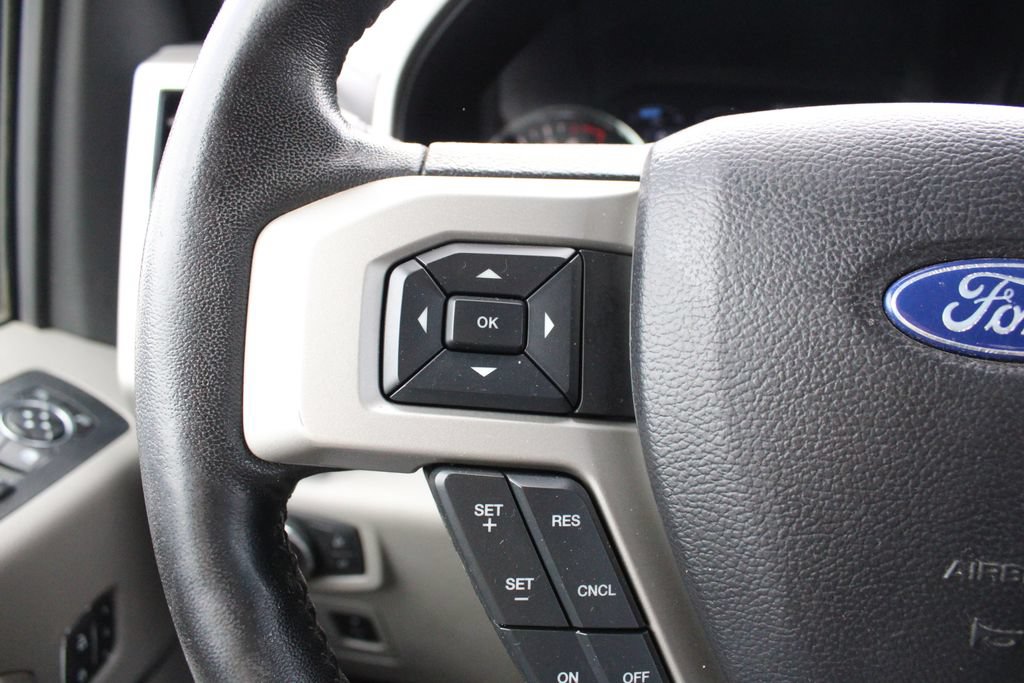 Used 2019 Ford F150 Lariat w/ Equipment Group 502A Luxury AWD/4WD image 12