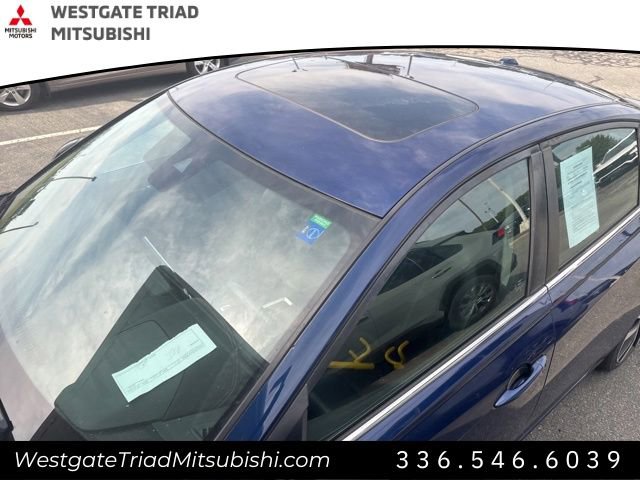 Used 2021 Nissan Altima 2.5 SR w/ SR Premium Package FWD image 5