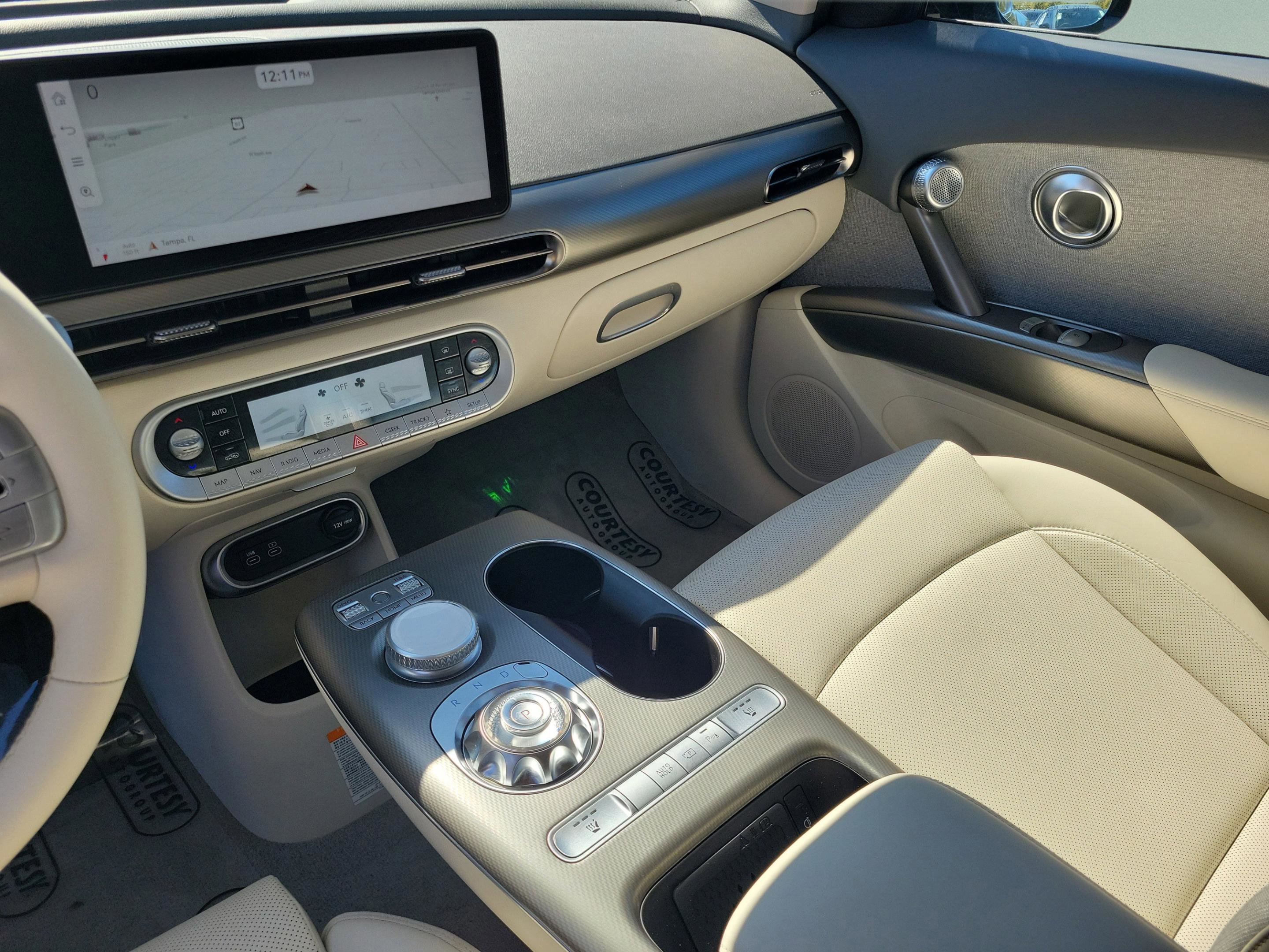 Used 2024 Genesis GV60 RWD image 37