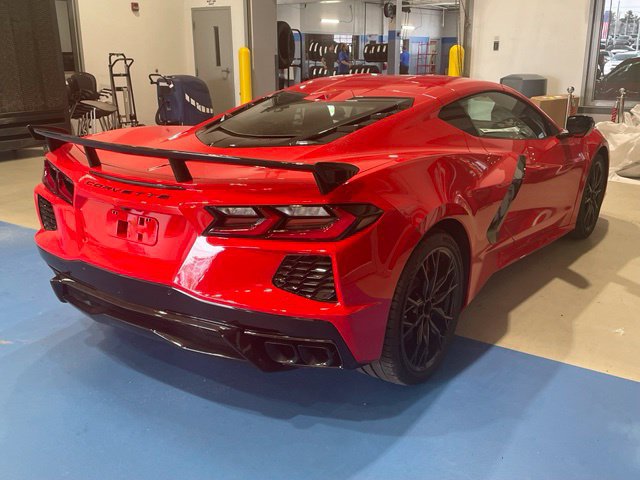 New 2027 Chevrolet Corvette Stingray Coupe w/ Z51 Performance Package RWD image 7