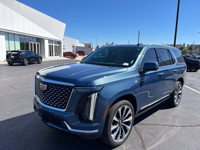 Used 2026 Cadillac Escalade Luxury w/ Touring Package AWD/4WD image 2