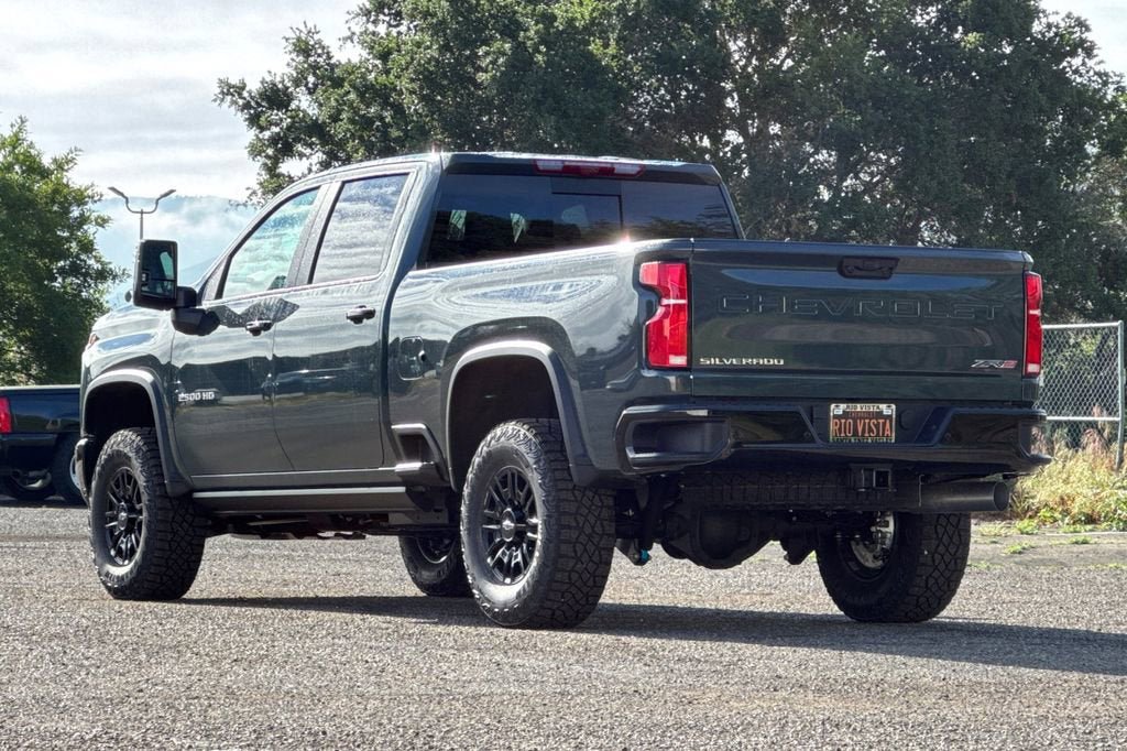 New 2026 Chevrolet Silverado 2500 ZR2 image 6