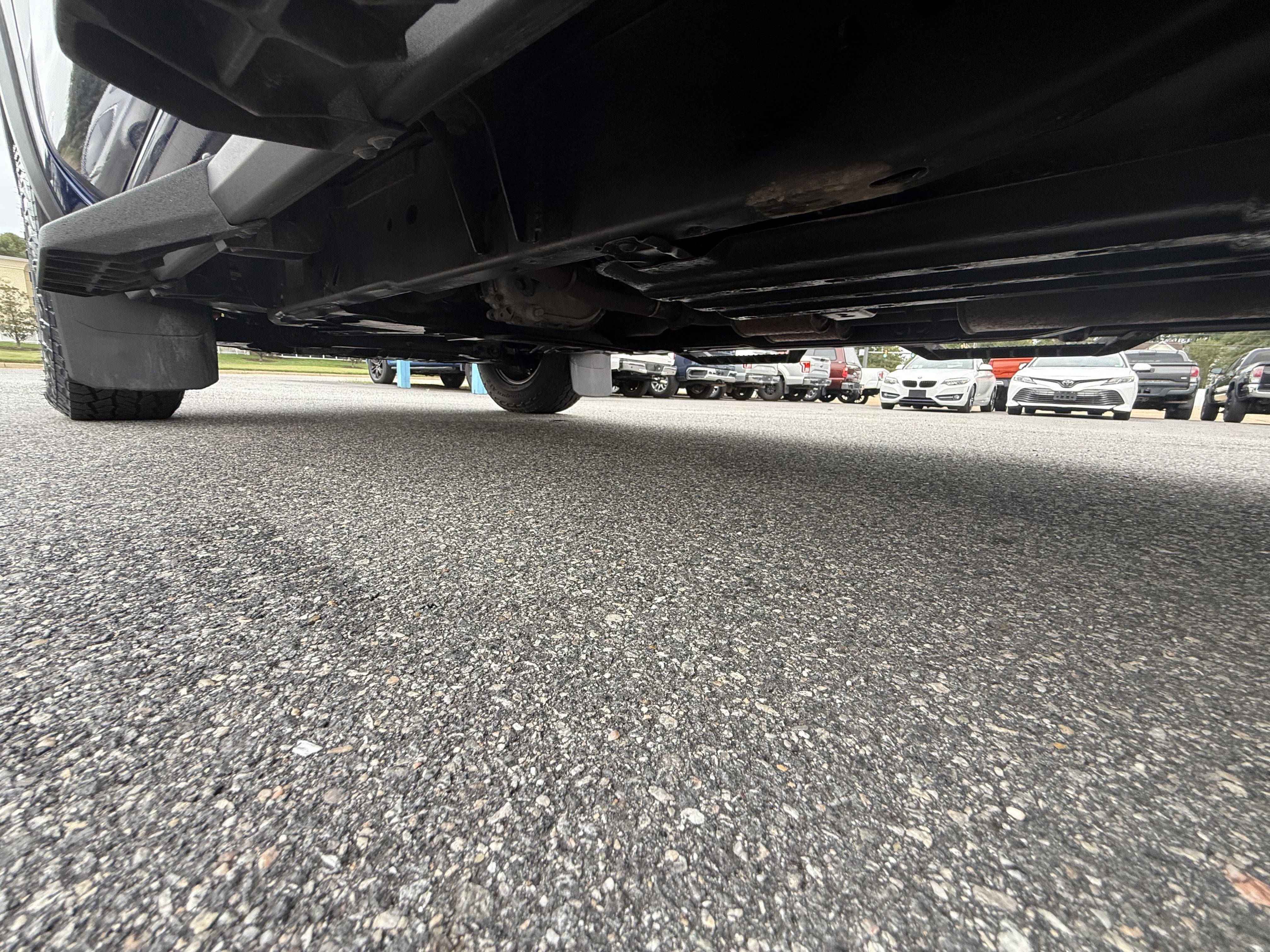 Used 2022 Nissan Frontier PRO-4X w/ Off-Road Protection Package image 57