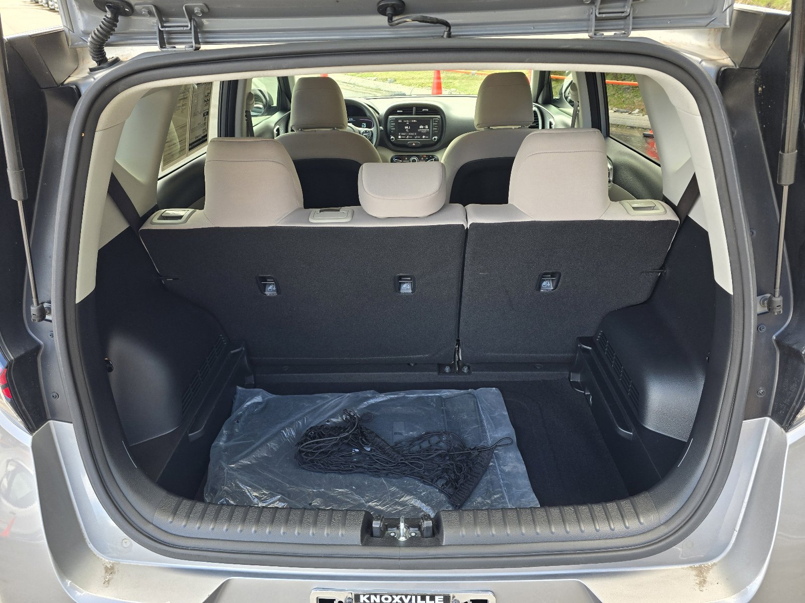 Used 2023 Kia Soul LX image 25