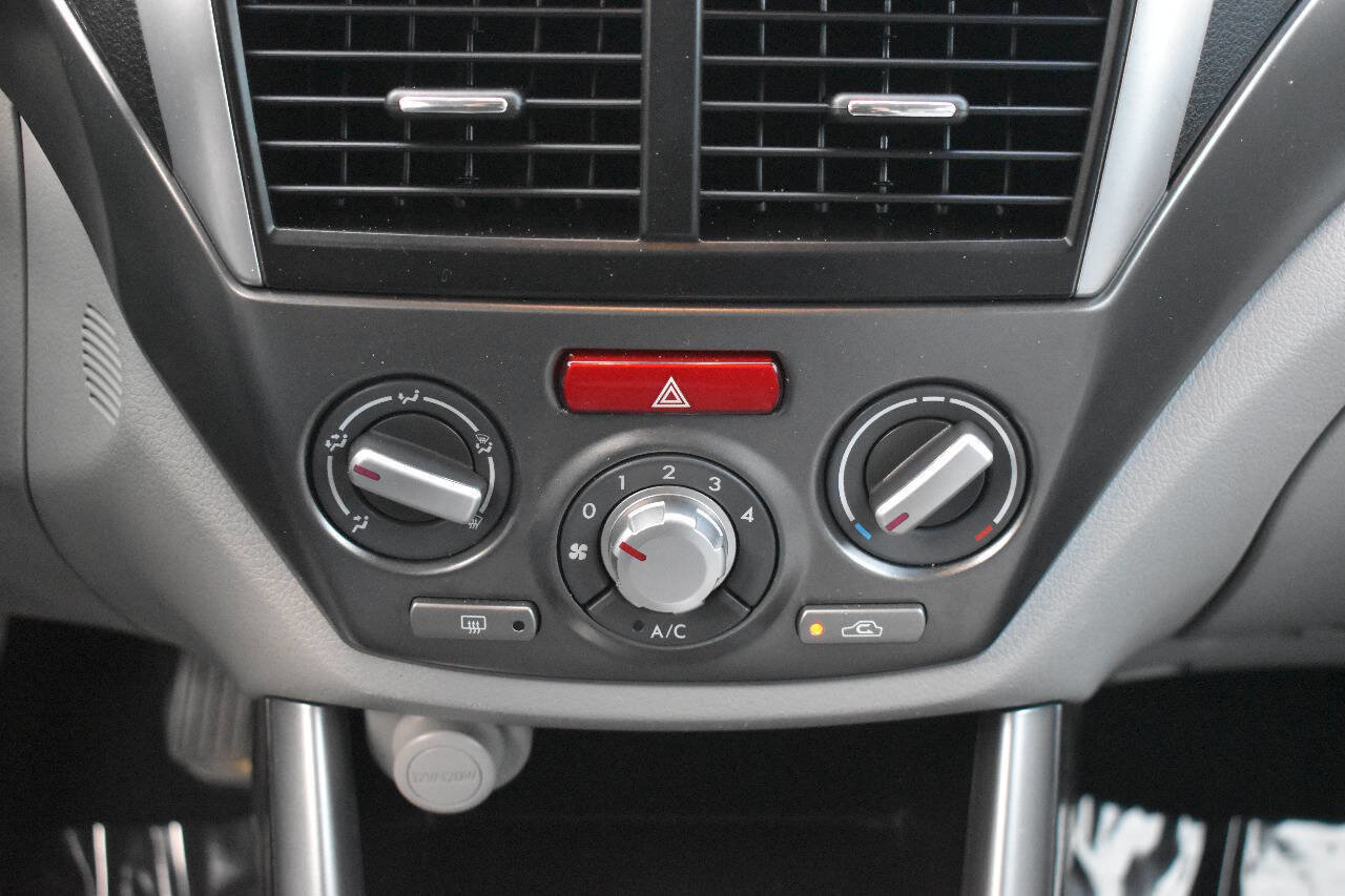 Used 2012 Subaru Forester 2.5X Premium w/ All-Weather Pkg image 26