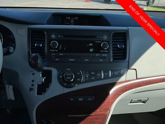 Used 2011 Toyota Sienna XLE image 18