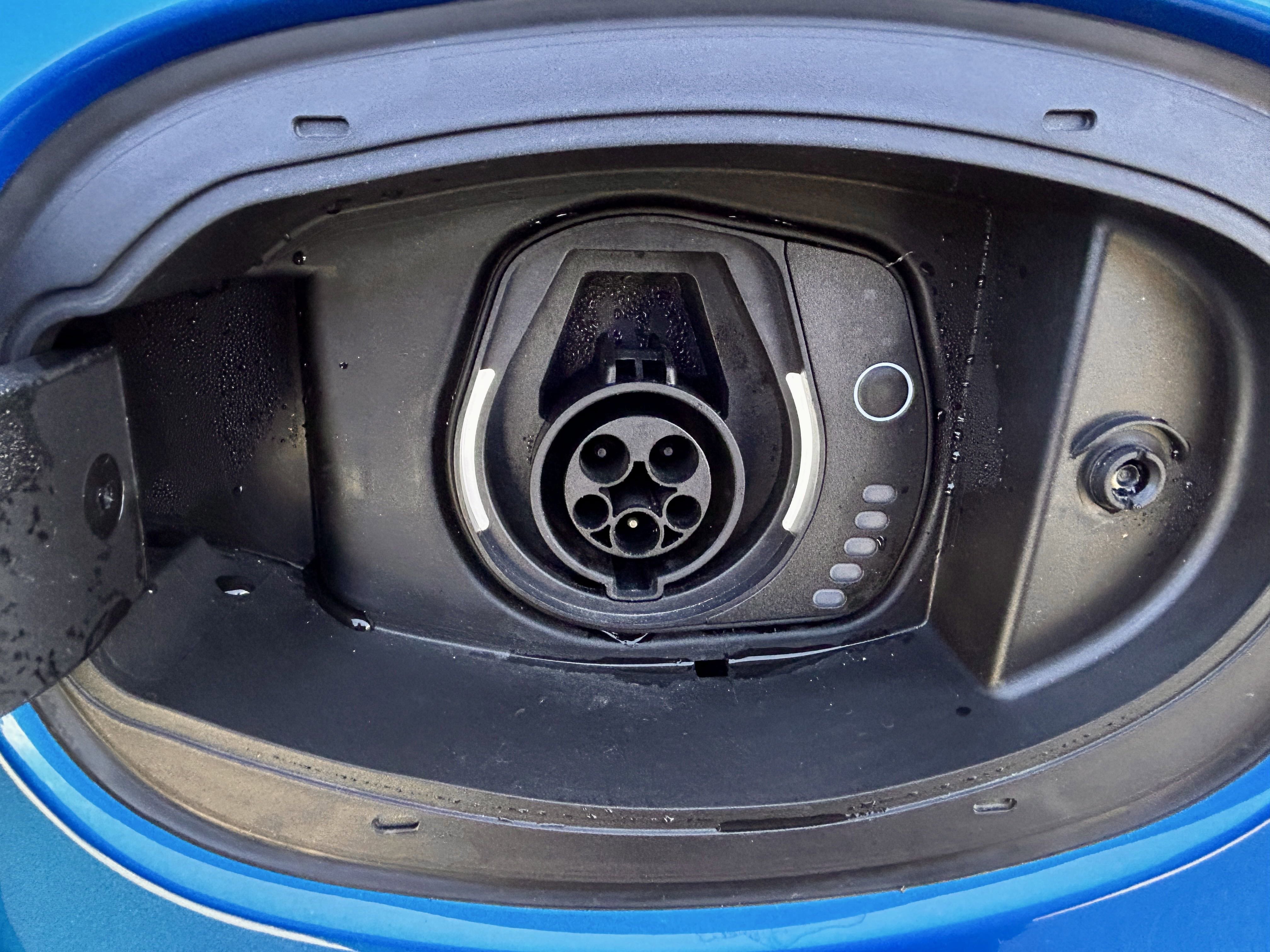 Certified 2024 Dodge Hornet R/T w/ Tech Pack w/o Parking AWD/4WD image 8