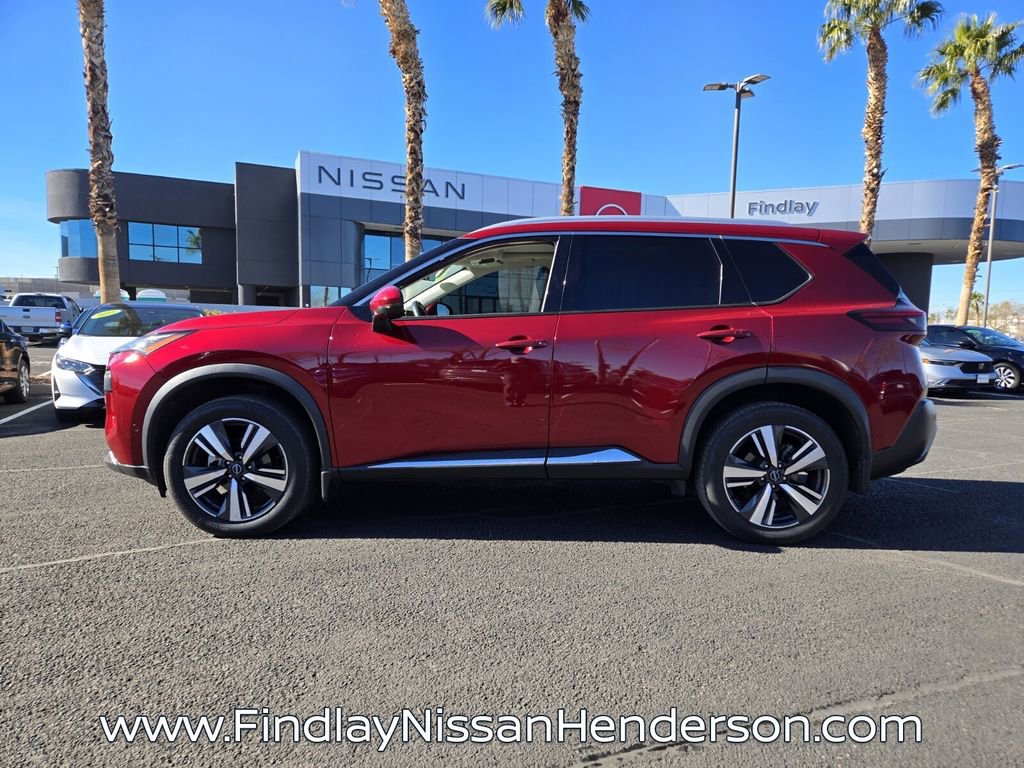 Used 2023 Nissan Rogue SL w/ SL Premium Package image 3