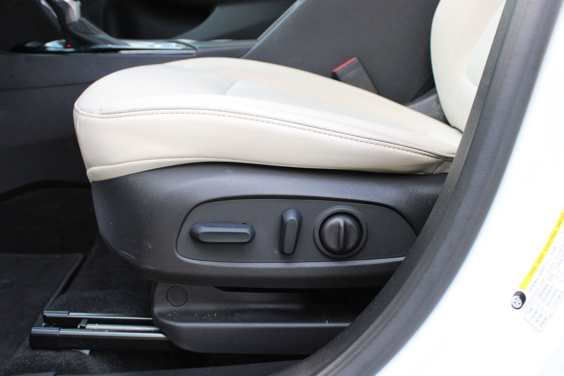 Used 2023 Buick Encore GX Select FWD image 12