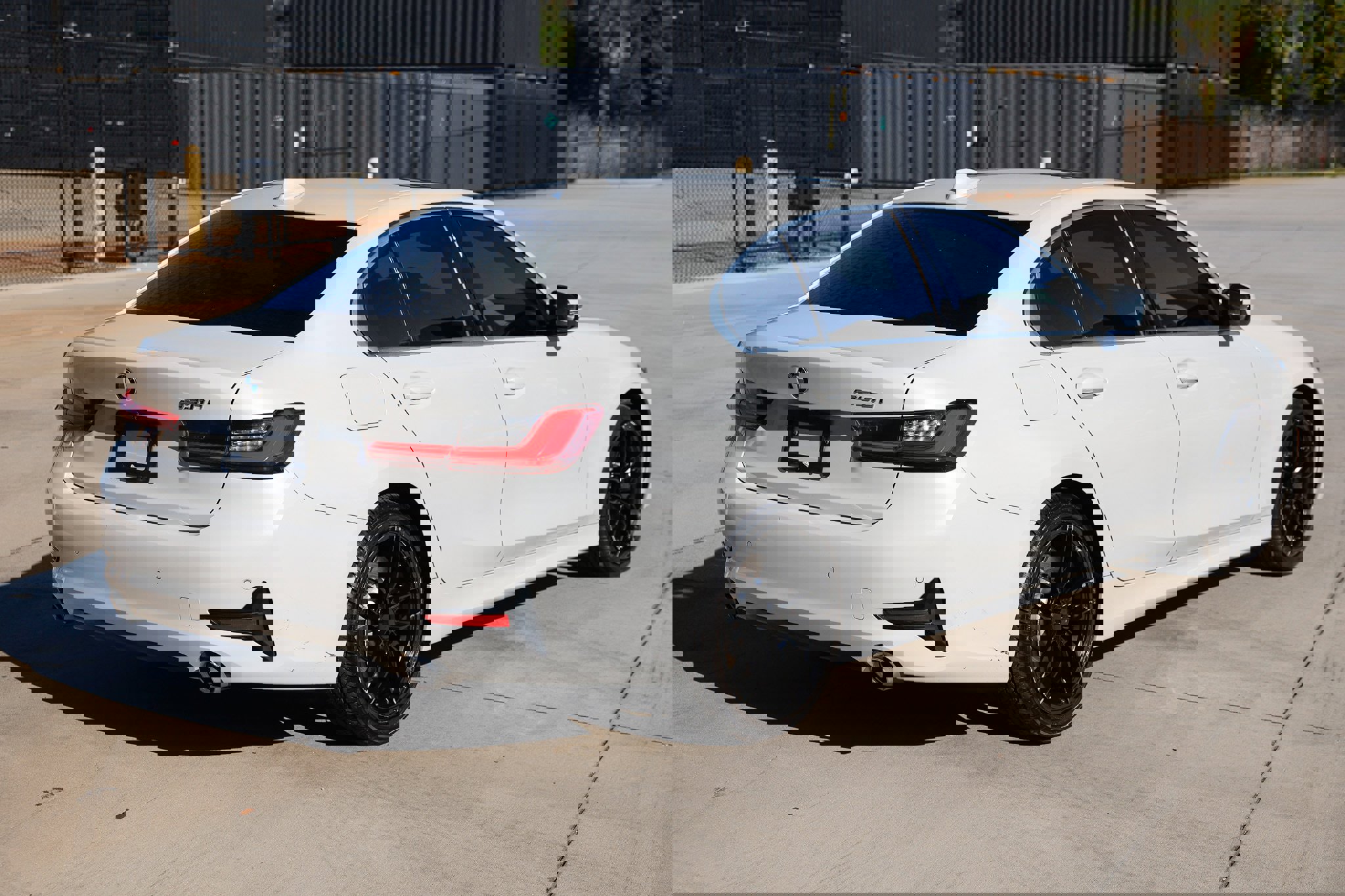 Used 2019 BMW 330i Sedan w/ Premium Package image 16