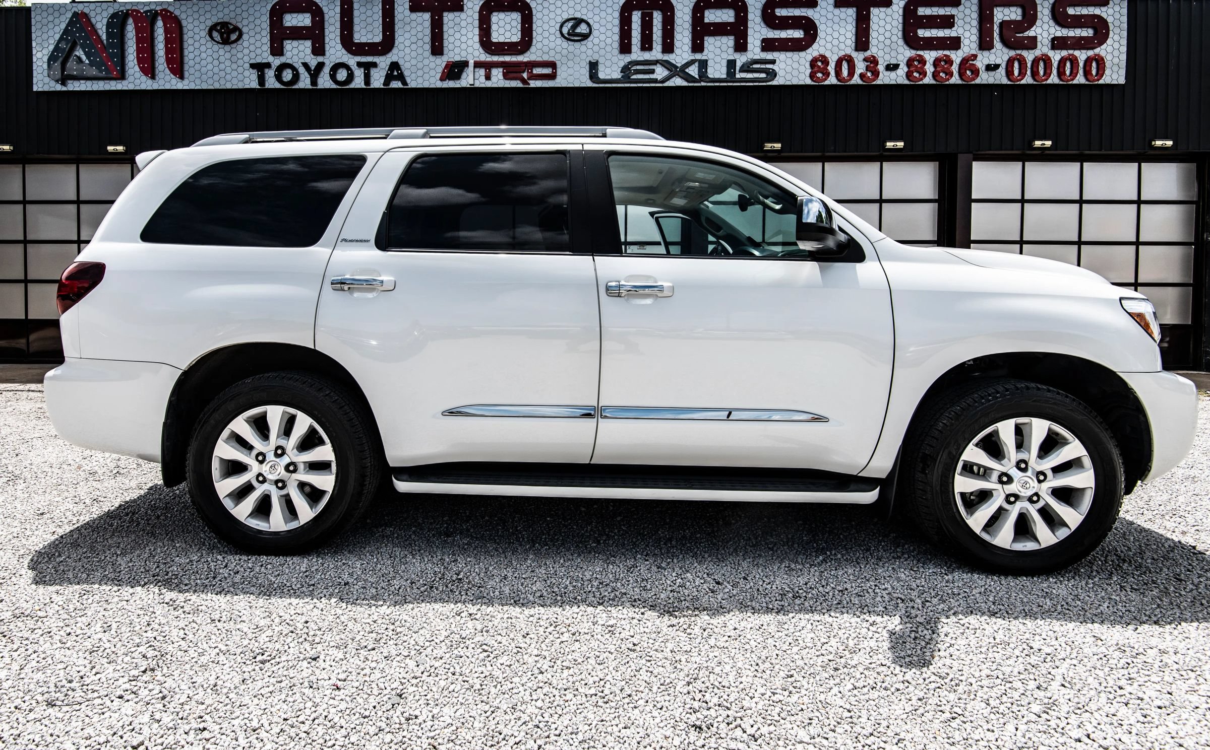 Used 2020 Toyota Sequoia Platinum RWD image 20