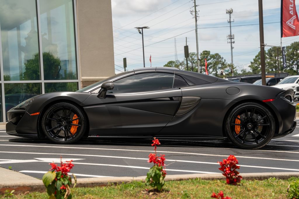 Used 2019 McLaren 570S Spider RWD image 22