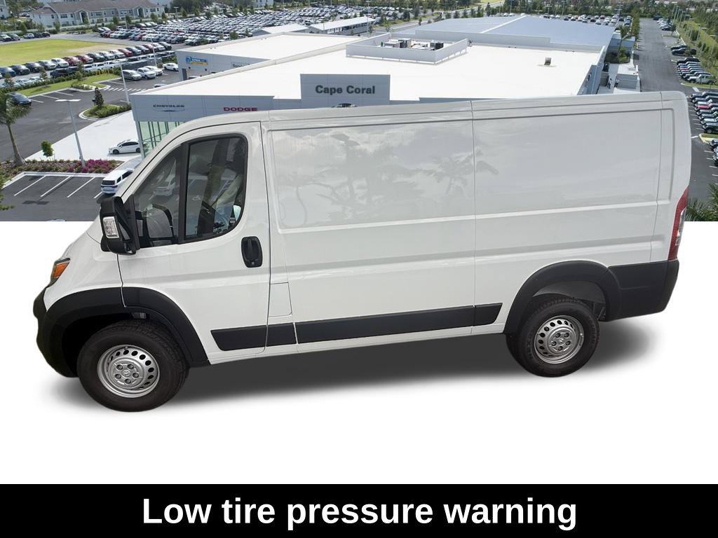 New 2026 RAM ProMaster 2500 w/ Convenience Group FWD image 9