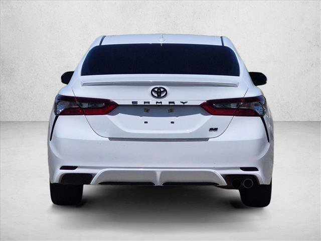 Used 2024 Toyota Camry SE FWD image 4