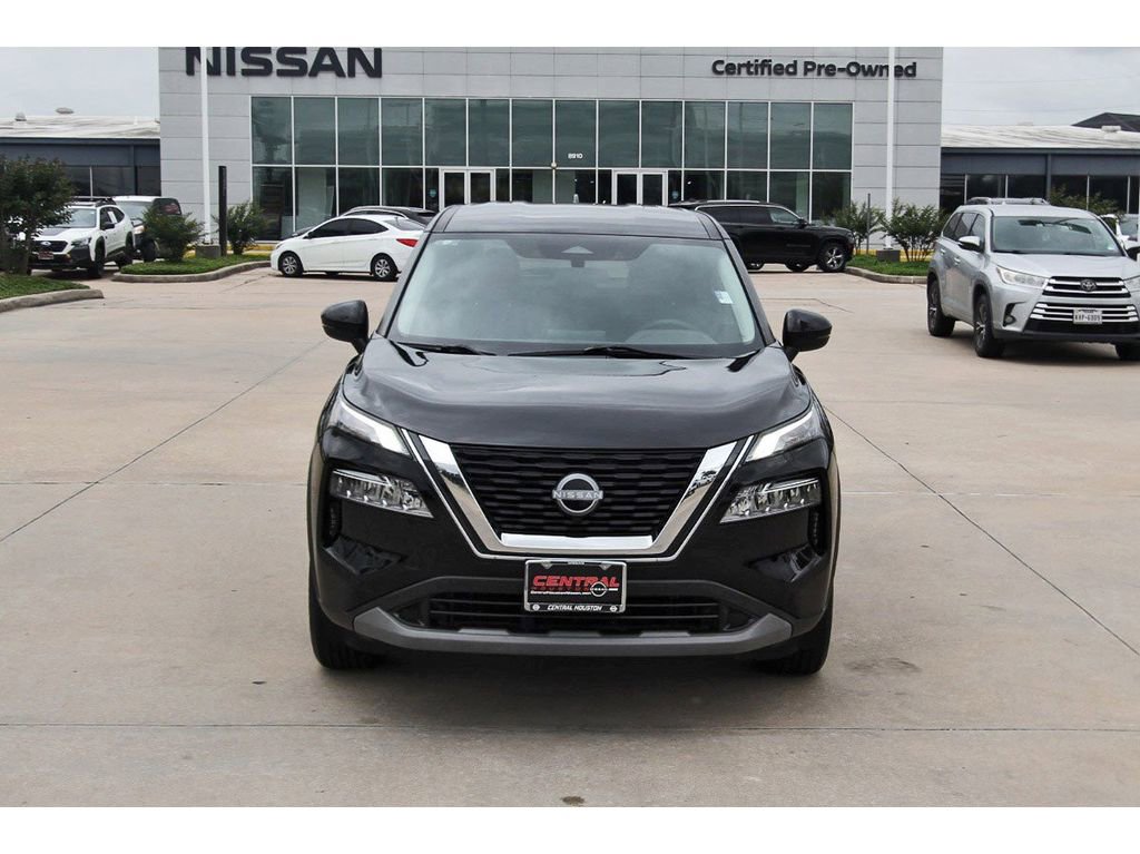Used 2022 Nissan Rogue SV image 8