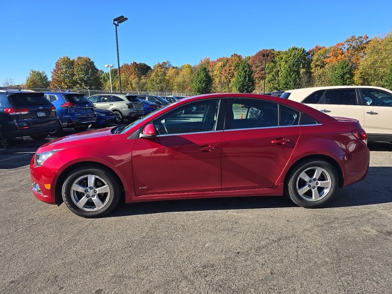 Used 2014 Chevrolet Cruze LT w/ RS Package FWD image 4