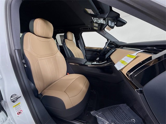 New 2025 Land Rover Range Rover Sport Dynamic SE image 30