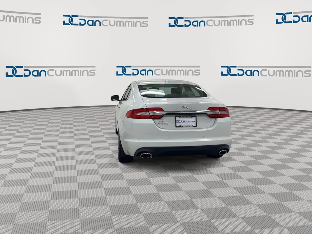 Used 2012 Jaguar XF RWD image 7